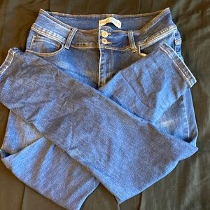 Brand new blue skinny jeans